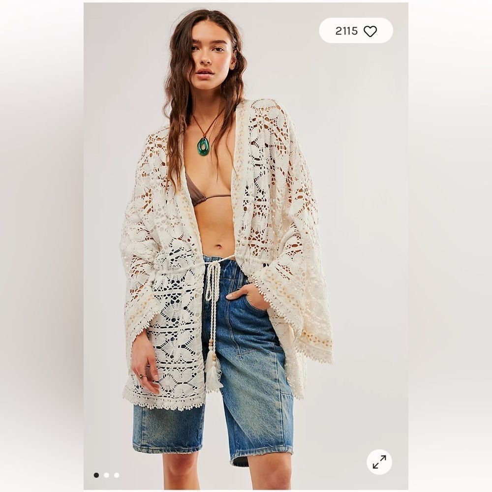Free People One Size Ivory Bell Sleeve Lace Kimono